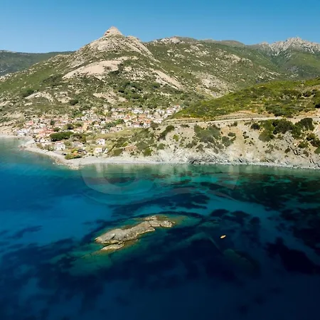 Casa Bianca - Goelba Vila Pomonte